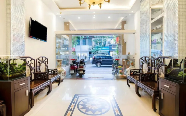 Bay Luxury Chariot Hotel