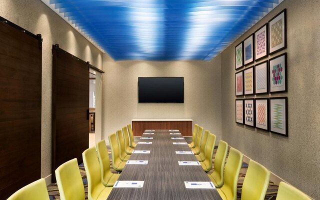 Holiday Inn Express & Suites Santa Fe by IHG