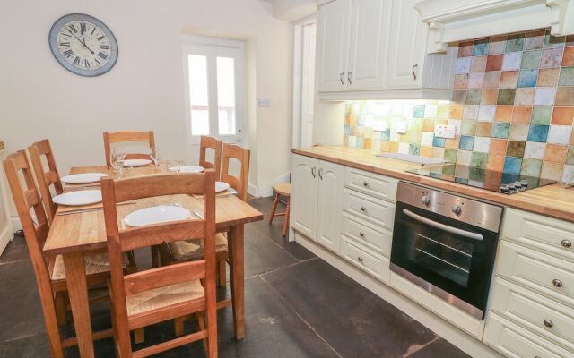 High Eskholme