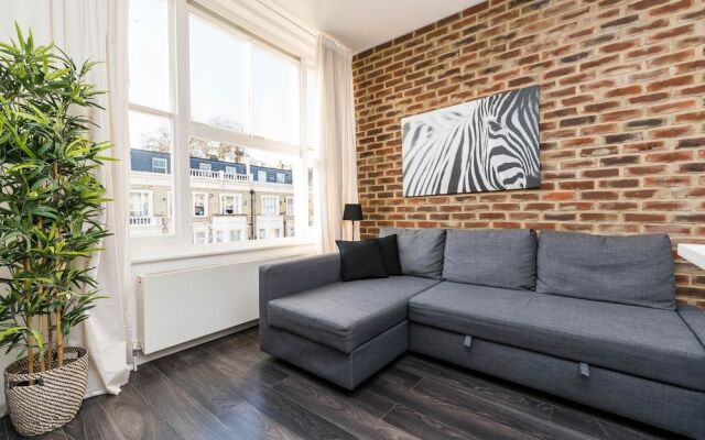 Fantastic 1BD Flat in the Centre