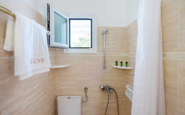 Irene Hotel & Studios - Beachfront