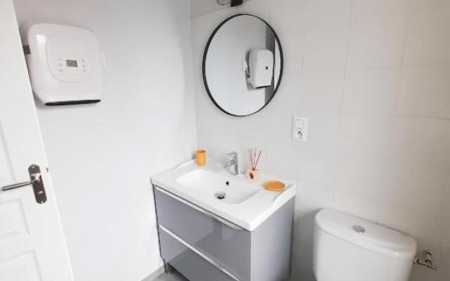 L'INDUS T2--HYPER CENTRE--TOUT CONFORT--CLIM--WIFi