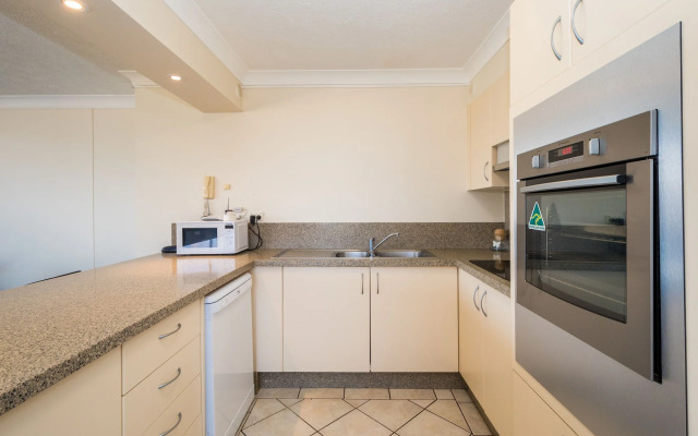 Breakers North Absolute Beachfront Apartments