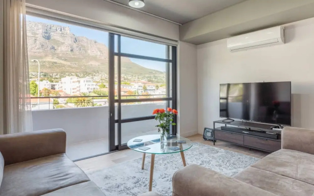 Stylish 2 Bedroom Luxury Apartment In Gardens