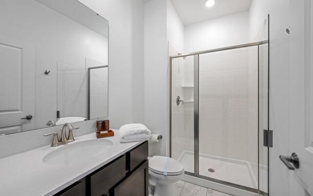 Luxury townhome with private pool near Disney