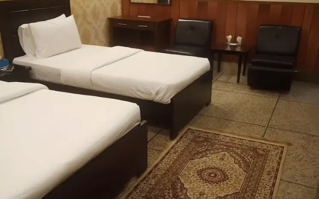 Hotel Blue Sky 6-S