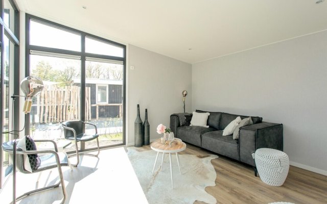 Stunning Home in Voorthuizen With Jacuzzi, Wifi and 2 Bedrooms