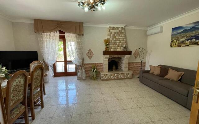 LOREN HOUSE, relaxing location with seaview