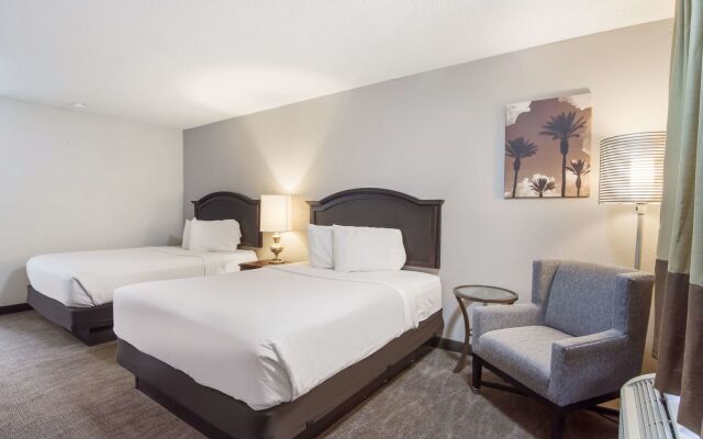 Rodeway Inn