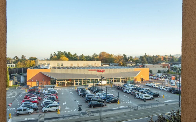 HouSmart San Lazzaro Salvo D'Acquisto 16