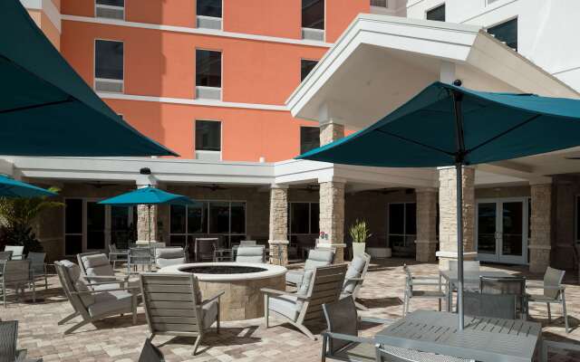 Home2 Suites by Hilton Cape Canaveral Cruise Port, FL