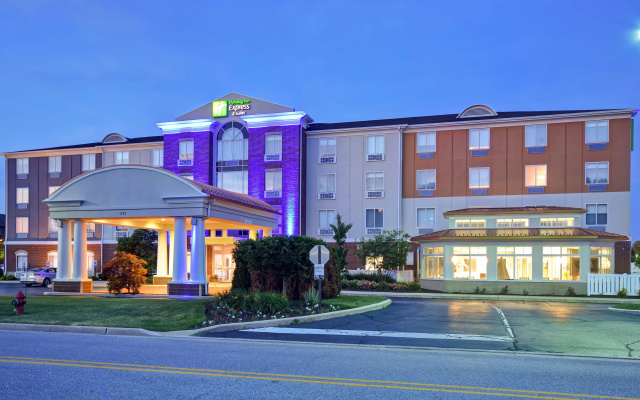 Holiday Inn Express & Suites Schererville by IHG