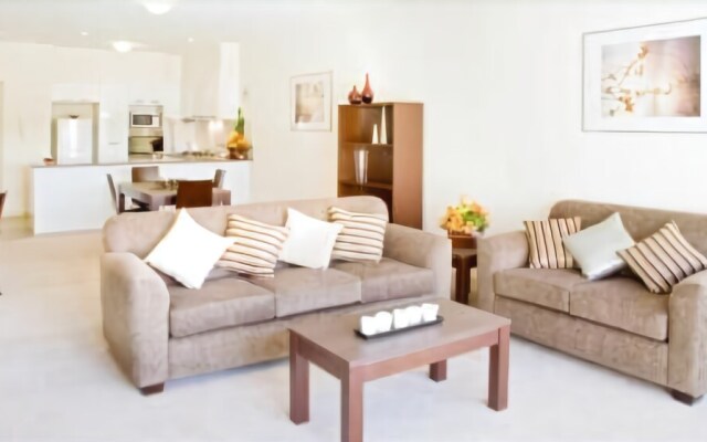 Glenelg Pacific Apartments