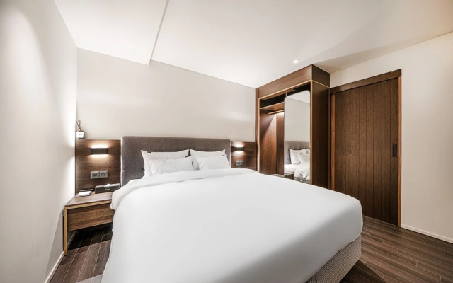 Yaja Hotel Peace Square branch
