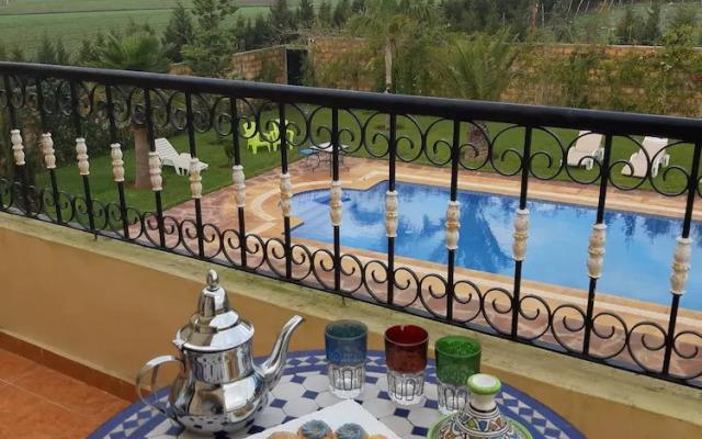 Riad Tanjil