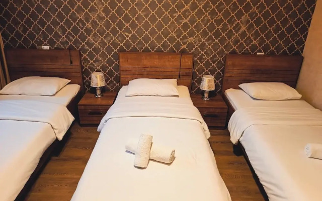 Tulpan Hotel