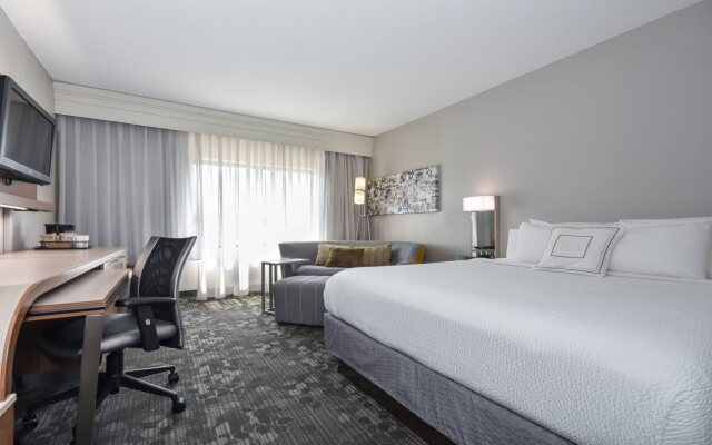 Courtyard by Marriott Charlotte/Matthews