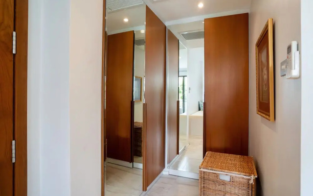 Laguna 2BR Apartment 2223 in Allamanda 2