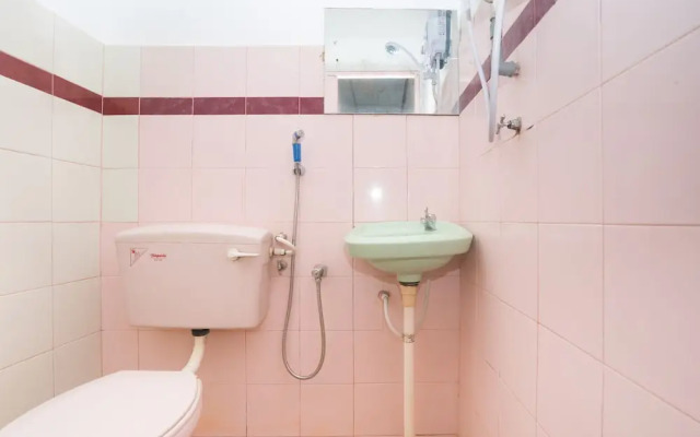 OYO 757 MFU Firdaus Hotel