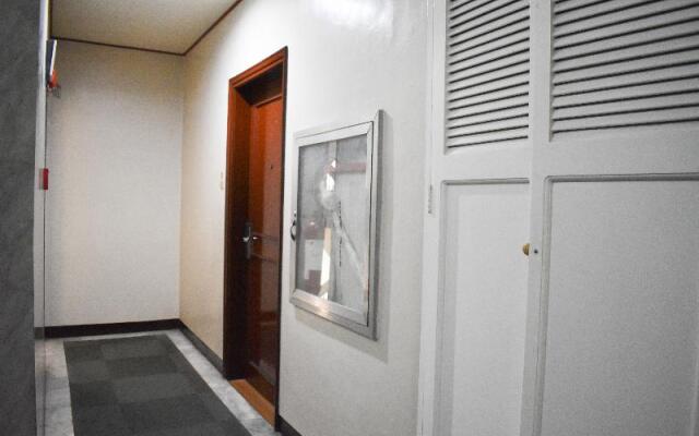 Sunette Tower Suites Makati City Center By Zuzu