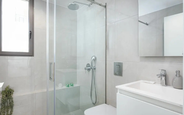 Athenian Riviera Prime Residence