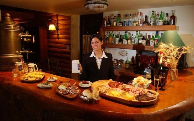 Plaza Mayor Hosteria