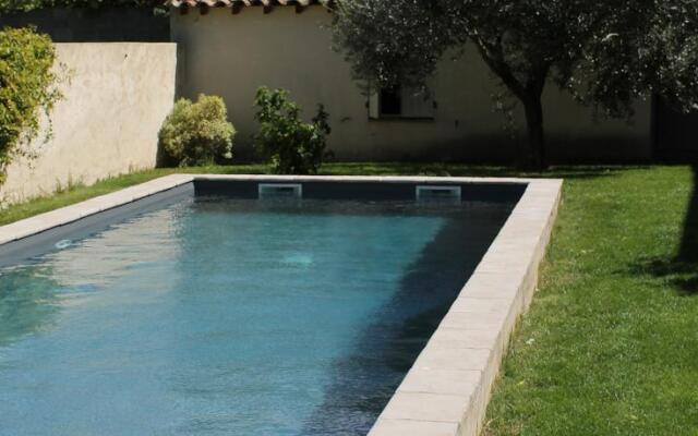 Lautre côté du lavoir