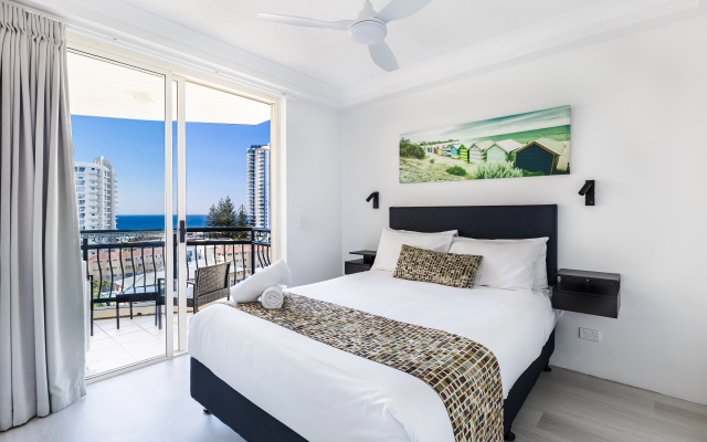 Palazzo Colonnades – Guest Rooms – Gold Coast