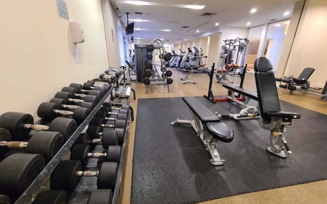 Waterfront York Blvd