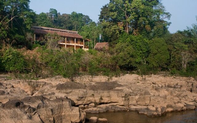 Forest Floor Lodge