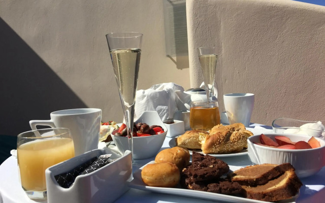 Art Hotel Santorini