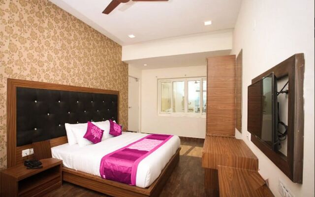 Nexstay Star Holiday Inn