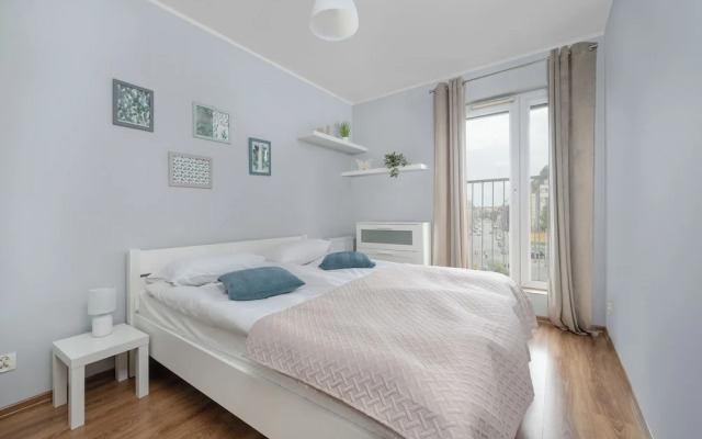 Wroclaw Apartment With Bathub by Renters