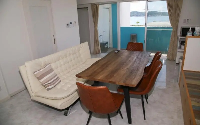 Guest Room Wes – Guest Rooms – Uruma