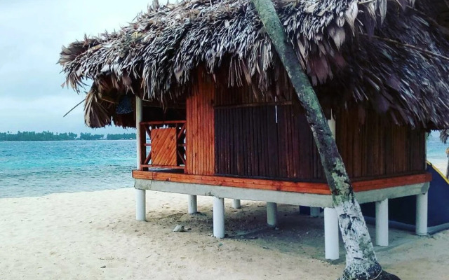Isla Franklin Cabaña Tubasenika