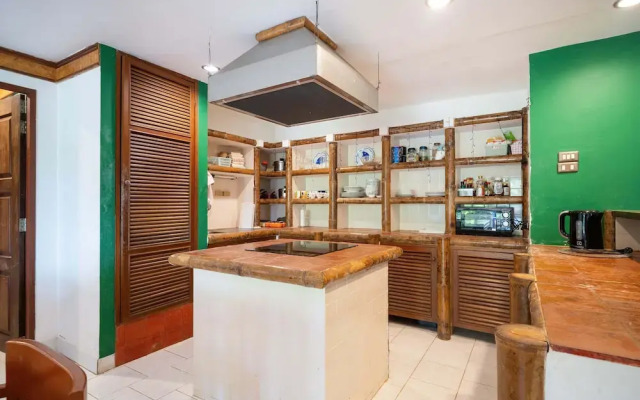 Bougainvillea 3BR Apartment 216 in Kata