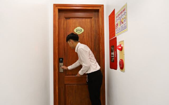 Chemi Noi Bai Airport Hotel