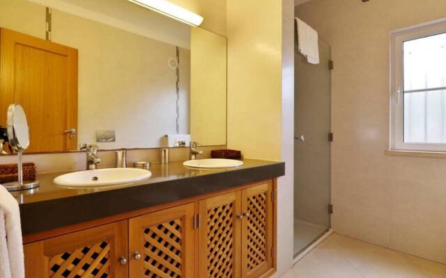 Villa Tulipa / Ategina V036 (Oceano)