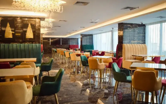 Mirage Bab Al Bahr Beach Hotel