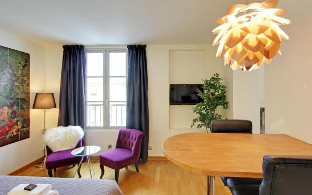 Short Stay Group Museum View Serviced Apartments