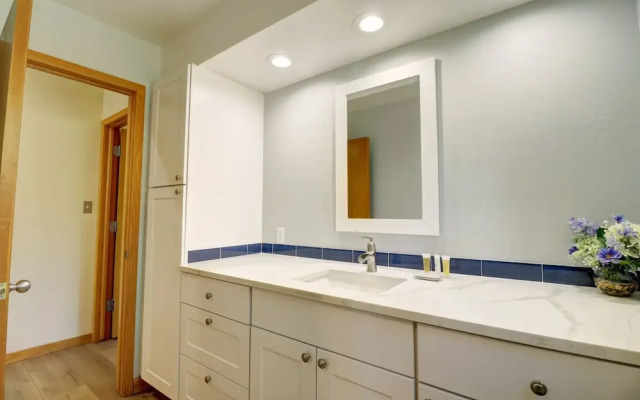 195 Summerwood 3 Bedroom Home by RedAwning