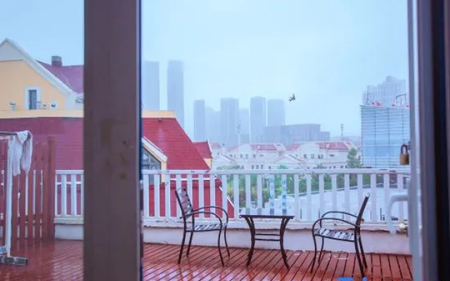 Qingdao Mediterranean Theme Hotel – Balcony – Qingdao