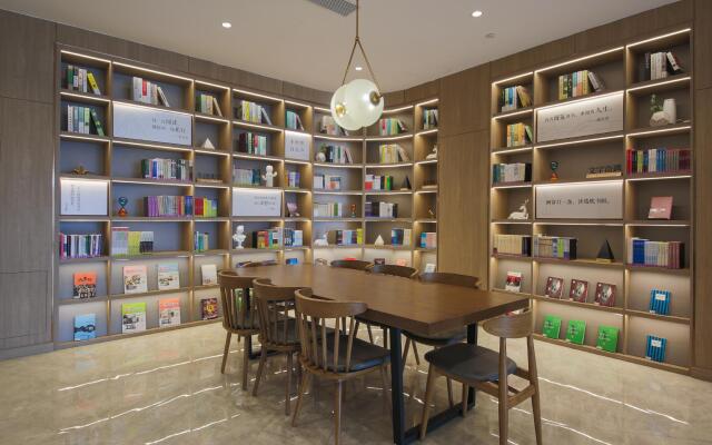 Hanting Premium Hotel Chifeng Garden Road
