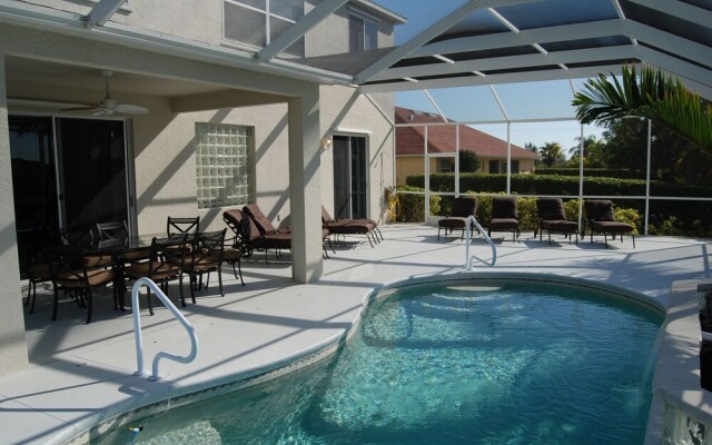 House Sunset Palace by Vacationhit