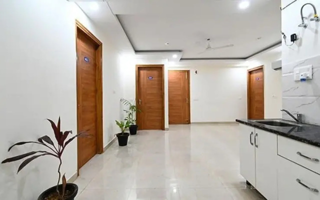 Fabhotel The Holy House