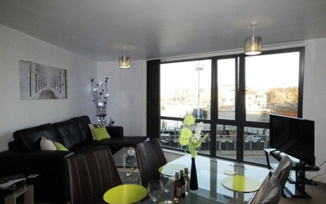 Marina Water View Apartment