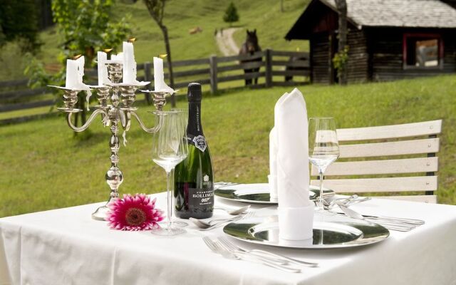 Almwellness-Resort Tuffbad