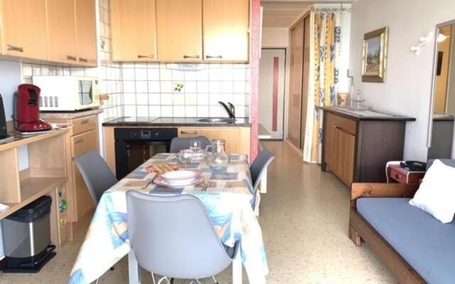 Appartement Balaruc-les-Bains, 1 pièce, 4 personnes - FR-1-503-26