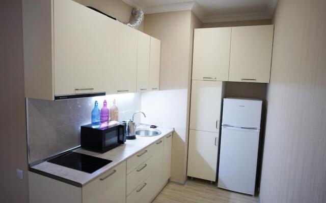 Leo Group Apartment 16-10 Elegance Batumi