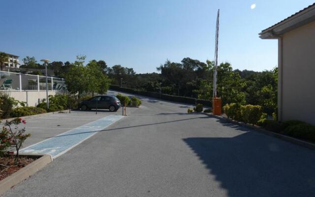 Résidence Les Pins Parasols de la Roque